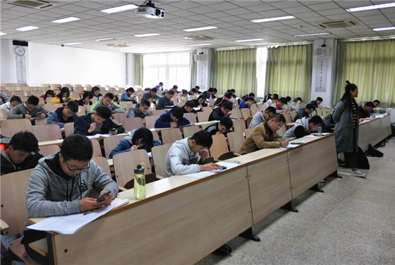 e0eb2445fda60a10c04a04e3002d749e.png 20171015英国上市公司365新生月考圆满结束 (1)_副本.png